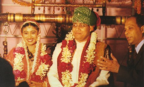 Ketoki & Manashvi at their wedding (Ketoki,Manashvi)