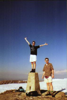 Paul & Christian at the top of Ben Nevis (Paul Crook,Christian)